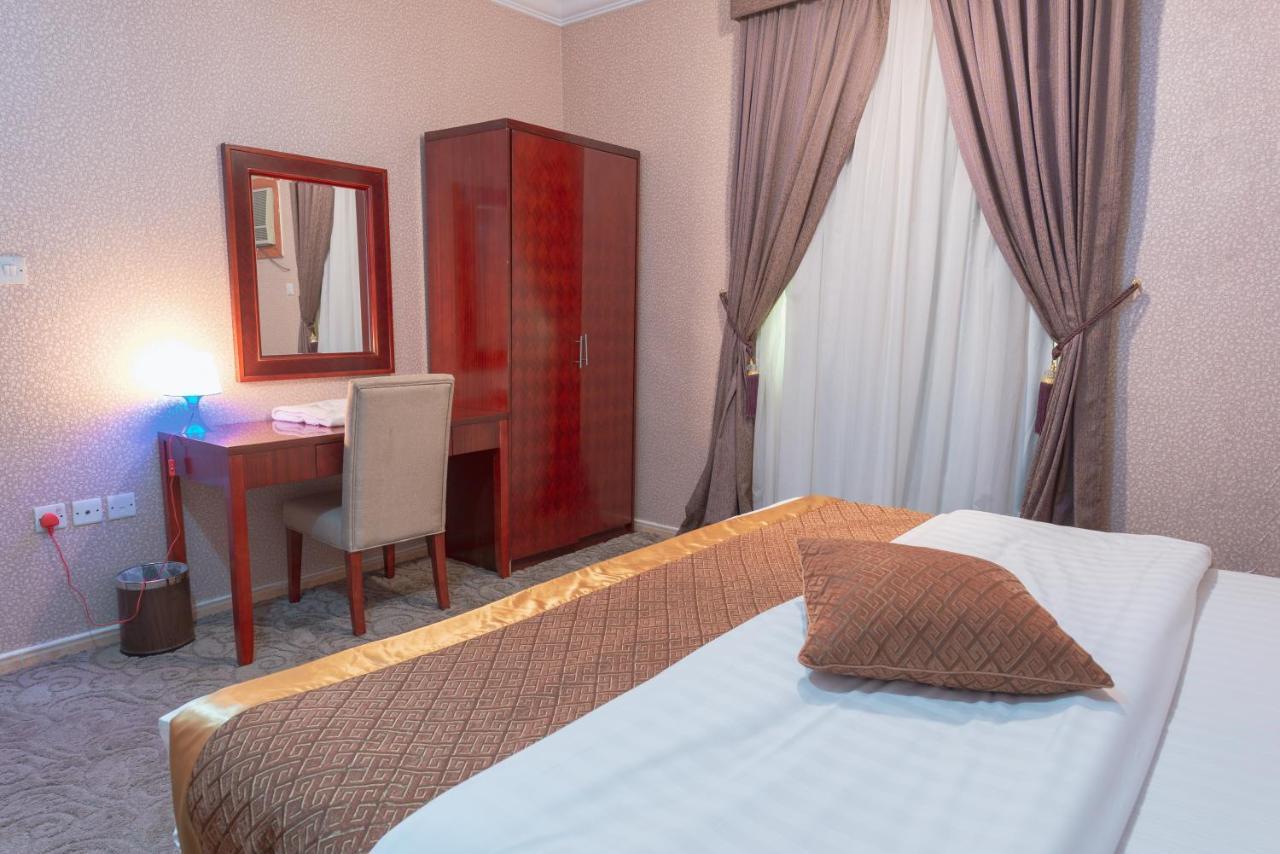 ปราฮา โฮเต็ล Hotel เจดดาห์ ภายนอก รูปภาพ